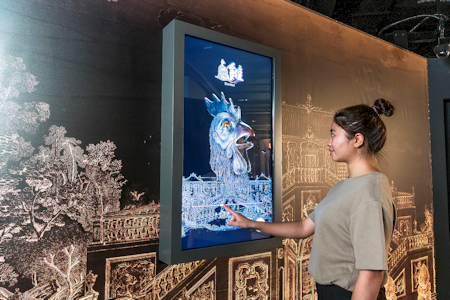 參觀者可以透過互動屏幕理解世界文化遺產的保育、藝術科技和歷史變遷。